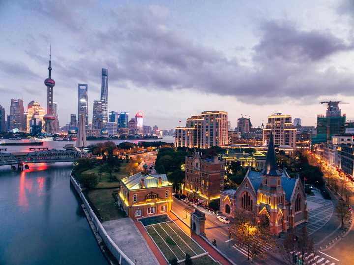 弄堂阳光，上海小弄堂里的温馨时光